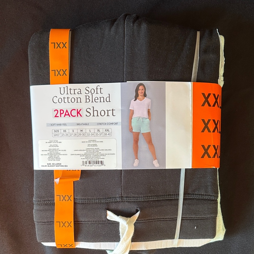32 Degrees Women's Ultra Soft Cotton Blend Shorts - Light Green 2-Pack - Picture 4 of 8